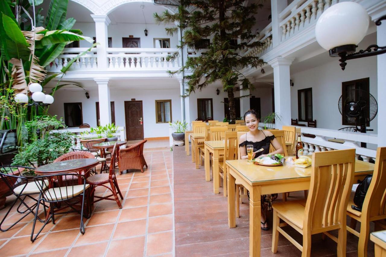Mali Namphu Hotel Vientiane Exteriör bild